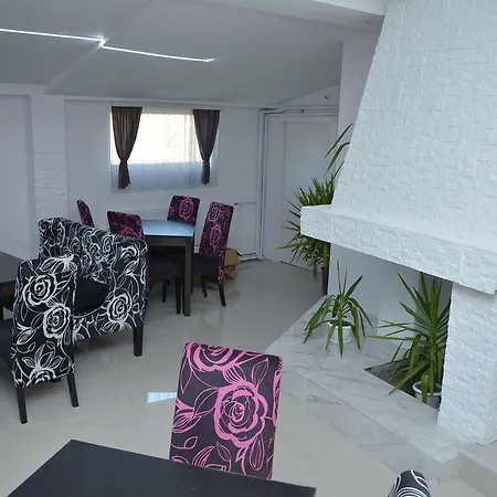 Bed & Breakfast Prenociste Bojan 017 *