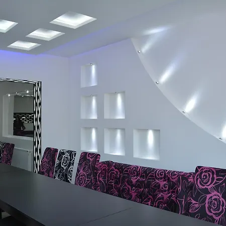 Prenociste Bojan 017 * Vranje