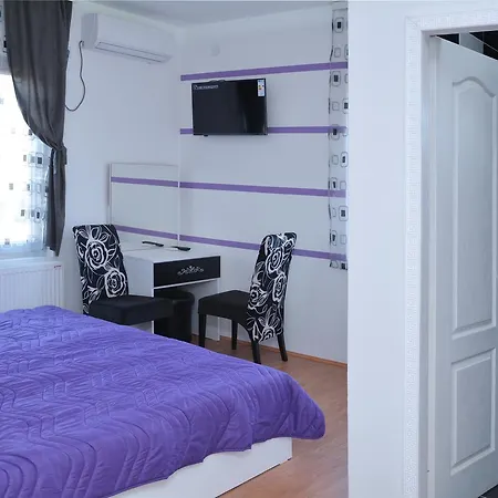 Prenociste Bojan 017 * Vranje