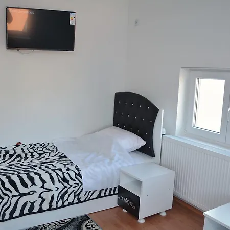 Bed & Breakfast Prenociste Bojan 017 *