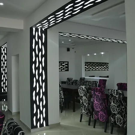 Bed & Breakfast Prenociste Bojan 017 *