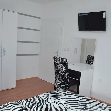 Prenociste Bojan 017 * Vranje