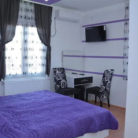 Prenociste Bojan 017 * Vranje