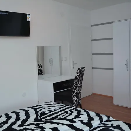 Prenociste Bojan 017 * Vranje