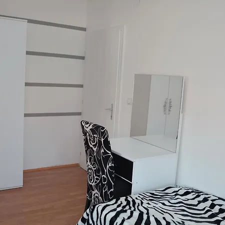 Prenociste Bojan 017 * Vranje