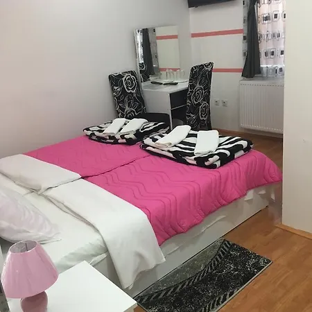 Prenociste Bojan 017 * Vranje