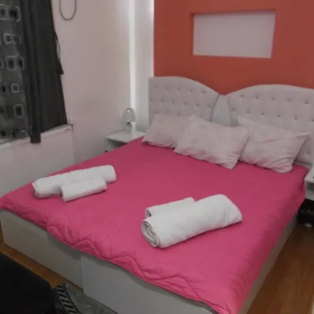 Bed & Breakfast Prenociste Bojan 017 *