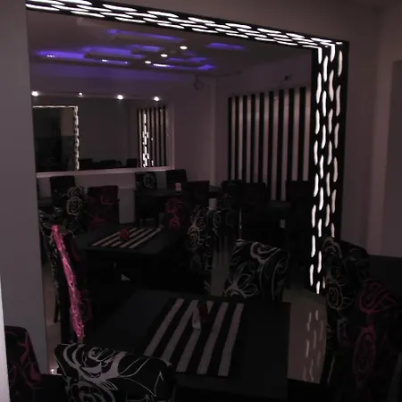 Bed & Breakfast Prenociste Bojan 017 *